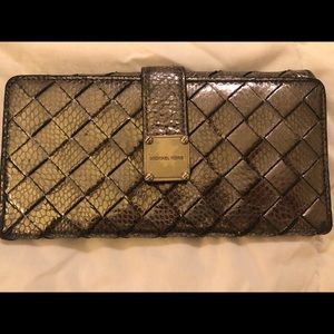 Michael Kors metallic wallet